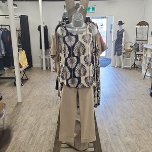 Charlie B Linen Print Top